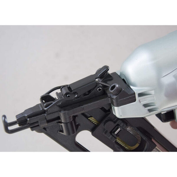 metabo hpt angled finish nailer kit 15 gauge pneumatic accepts finish nails 1.25 inch up to 2.5 inch integrated air duster nt65m (2)